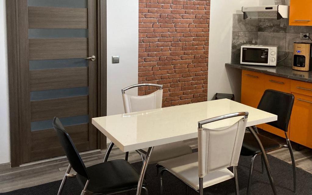 Edit House Apartment Marosvásárhely Kültér fotó