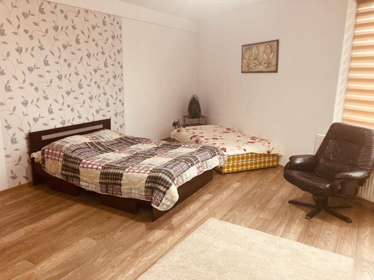 Edit House Apartment Marosvásárhely Kültér fotó